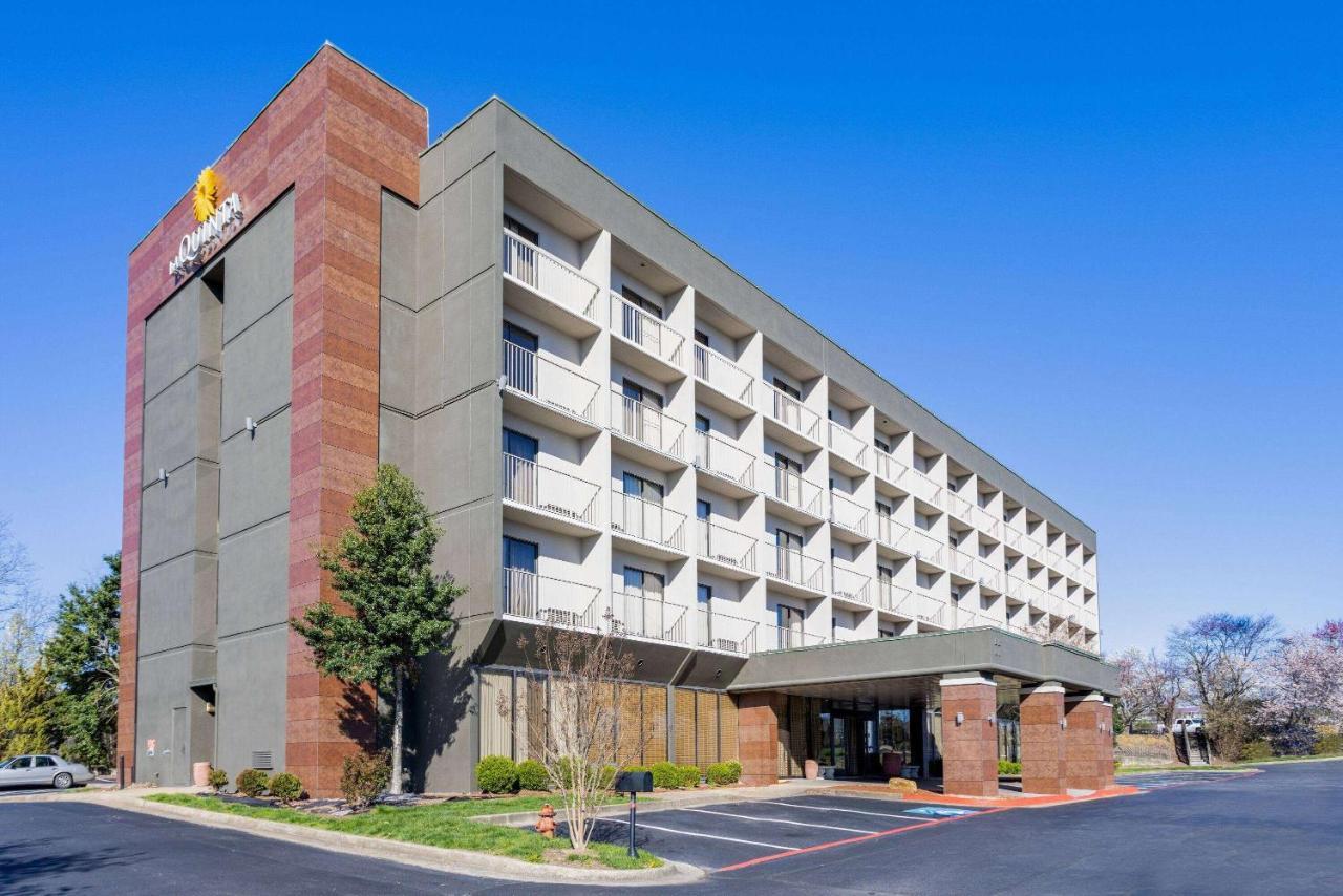 La Quinta Inn & Suites By Wyndham Kingsport Tricities Airport Buitenkant foto