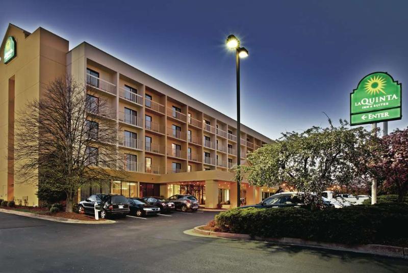 La Quinta Inn & Suites By Wyndham Kingsport Tricities Airport Buitenkant foto